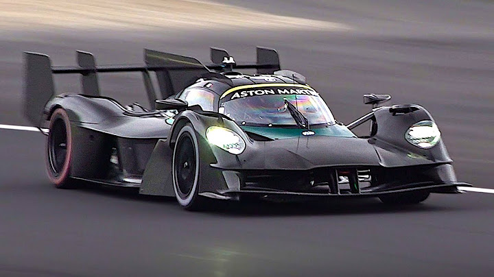 The RAW V12 engine sound of the Aston Martin Valkyrie AMR-LMH Hypercar