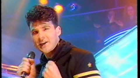 Instant Replay   YELL!  Daniel James & Paul Varney    2x TOTP Performances    Dan Hartman
