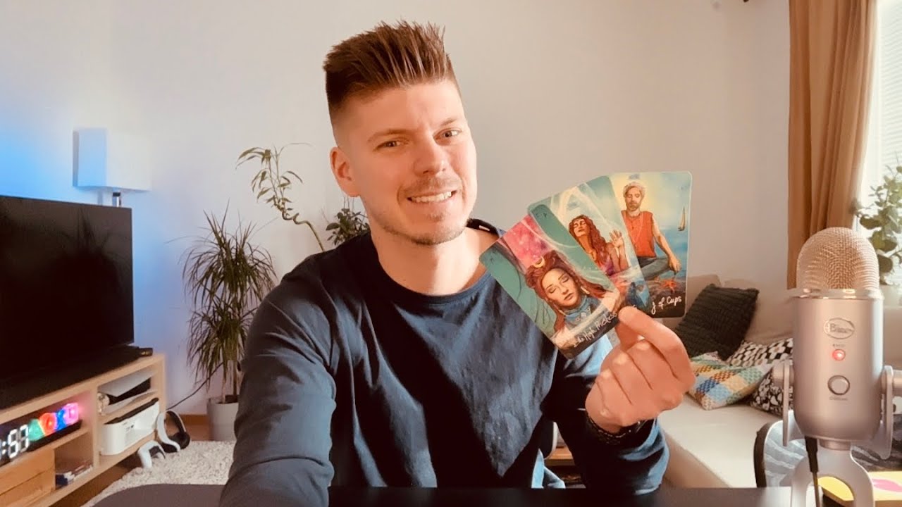 PISCES ♓︎ Some Wealthy Boo’s Falling For You Hard Pisces!🤩♥️ You’ll Be Obsessed!! 🫢♥️  [MAY 2025]