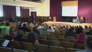 Toledo Public Schools holds community meeting for transformation plan at Waite
