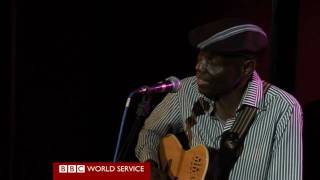 Oliver Mtukudzi - Kupokana chords