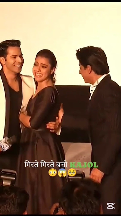 Shahrukh Khan respect for Kajol🥰#srk #kajol #bollywood #viralvdo#trending #romantic #serious #shorts