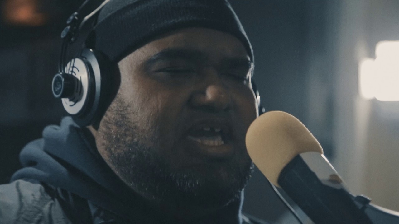 Rizvan R Live and Direct: Rizván - 64 Bars - YouTube