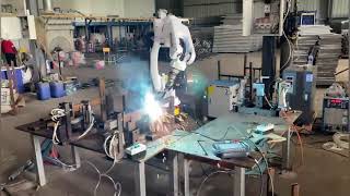 JHY robot with OTC welder 1