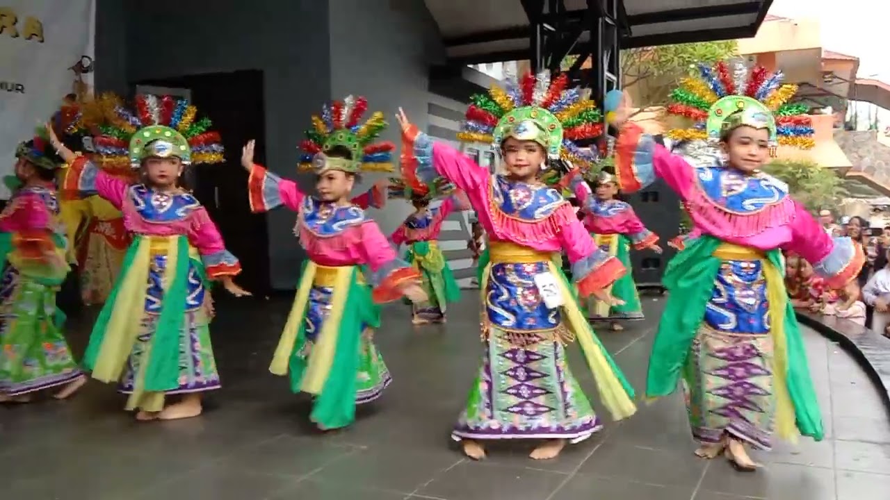 Tari Kreasi Ondel Ondel SDN Kebon Baru 09 Pagi