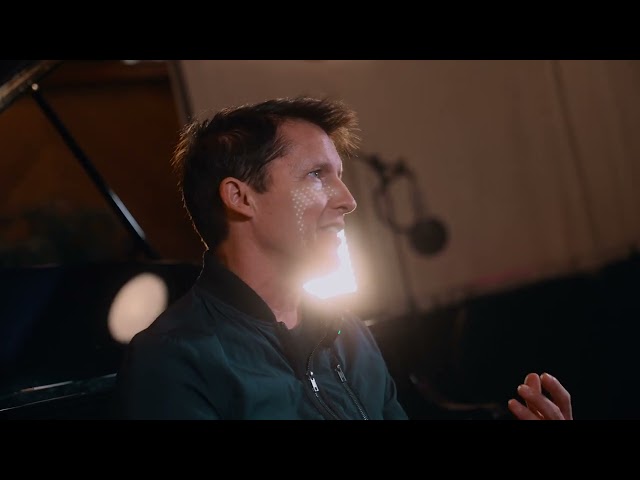 James Blunt - Behind the Album: Piano or Guitar?