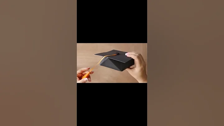 PERFECT Origami Graduation Cap in 5 Minutes