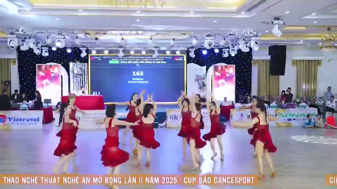  SAMBA khiêu vũ cực cuốn, Giật cúp 🥇🏆 Giải Nghệ An mở rộng