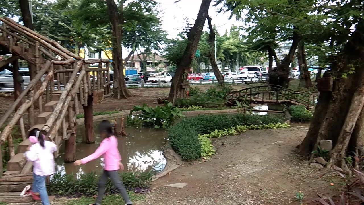 Taman Tomang Jakarta Barat Rawa Kepa Baru dekat pinggir jalan - YouTube