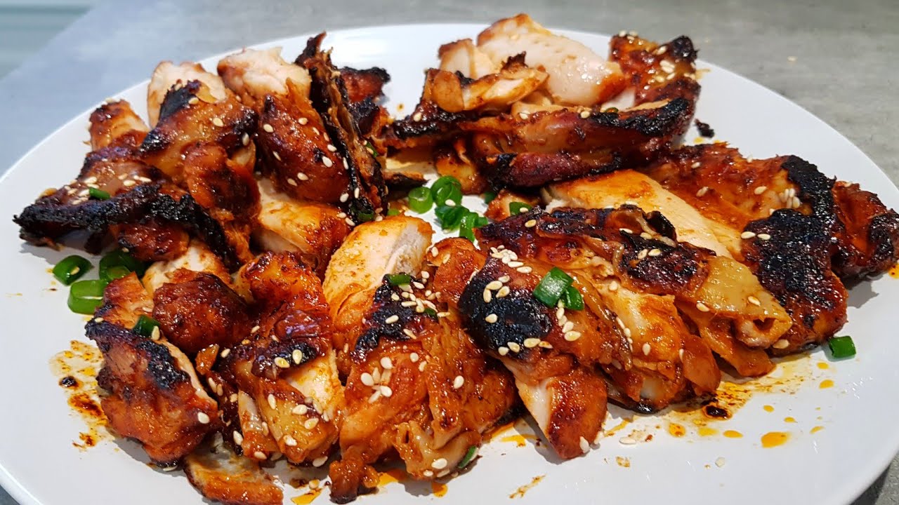 Easy Gochujang Chicken Thigh Recipe - YouTube