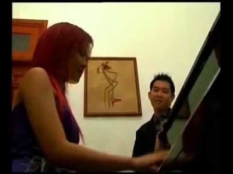 Huang Jia Jia 黃佳佳 Mei Li Di Shen Hua 美麗的神話