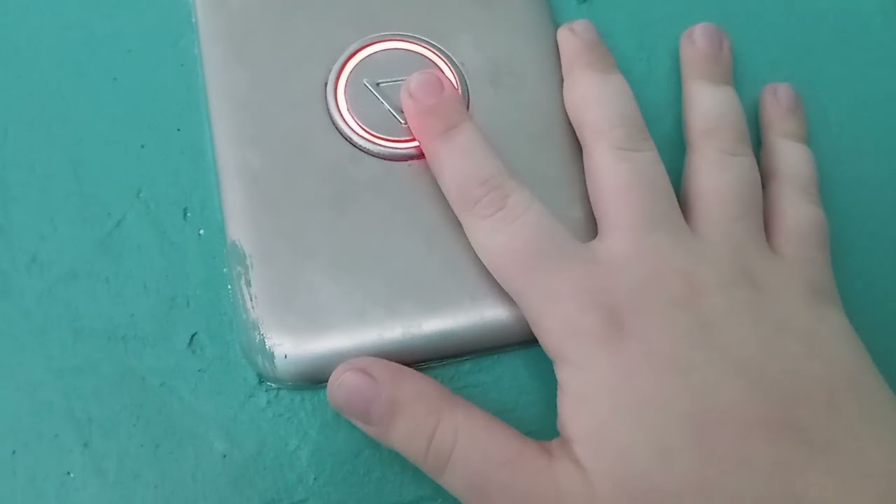 Снято с жильцами Лифт КМЗ 2018 400 кг V=1 м/с