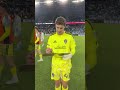 🤫🧤 SILENCED THE WONDERWALL