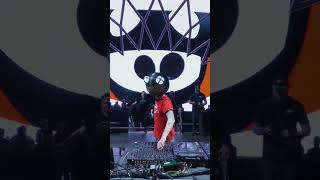 got caught in a @mau5trap  at #EDC @deadmau5  and his cute little net #fpv #drone #2024 #gopro