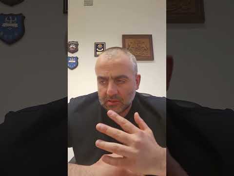 გიორგი გამსახურდია ამხელს სააკაშვილს.თურმე სააკაშვილმა ზვიადი გადმოასვენა და ზვიადის მომხრეც ყოფილა