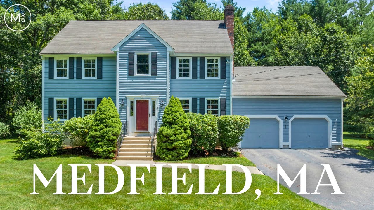 Medfield MA Home Tour - Spacious 4-Bedroom on a Private 4-Acre Lot