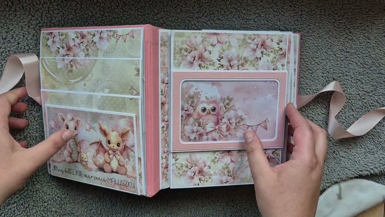 Album dziecięcy z kolekcji Girl&Curl Craft o'clock