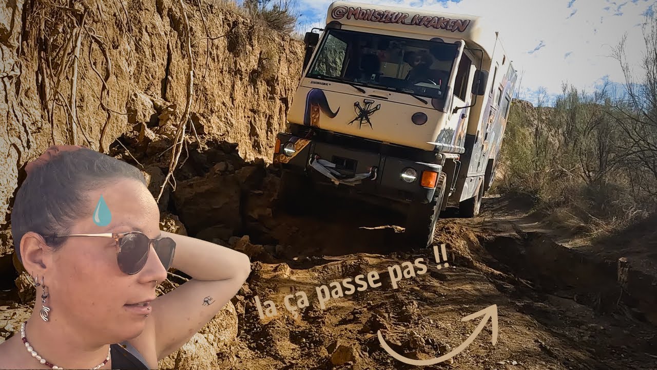 Perdus dans les pistes andalouses avec les amis en pick-up / cellule Mitsubishi L200