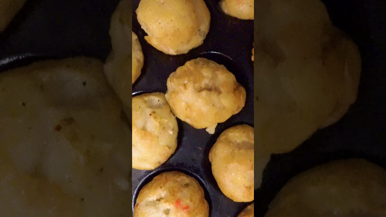 Octopus balls! Takoyaki Stand in Osaka! #2