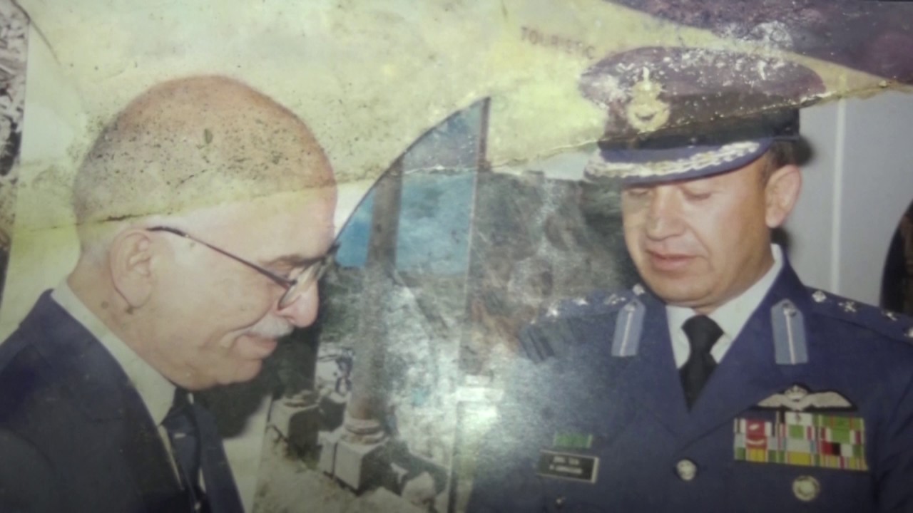 برنامج  ساعة اردنية      اللواء الطيار المتقاعد محمد خير الشميساني