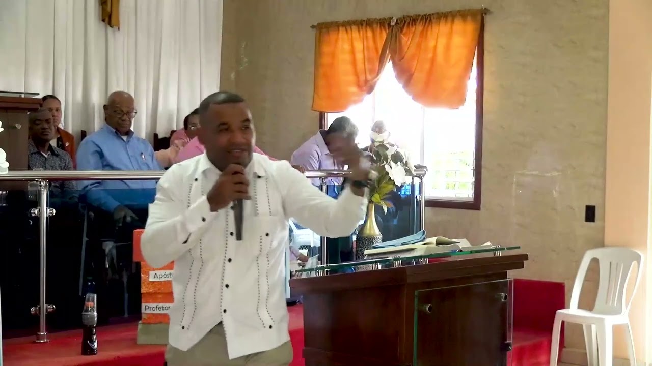 Piedra Angular - Evangelista Manuel Veloz