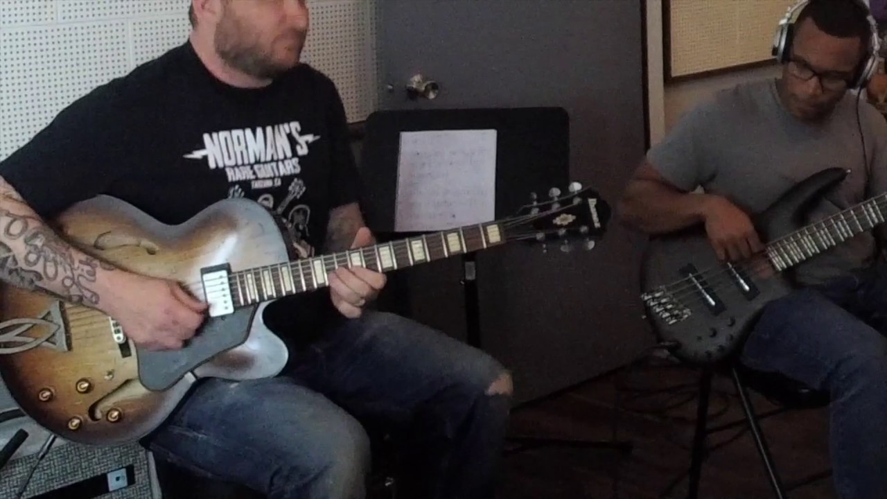 Guarda Josh Smith - Gloomy - Live at Flat V Studios su YouTube Guarda Josh Smith - Gloomy - Live at Flat V Studios su YouTube