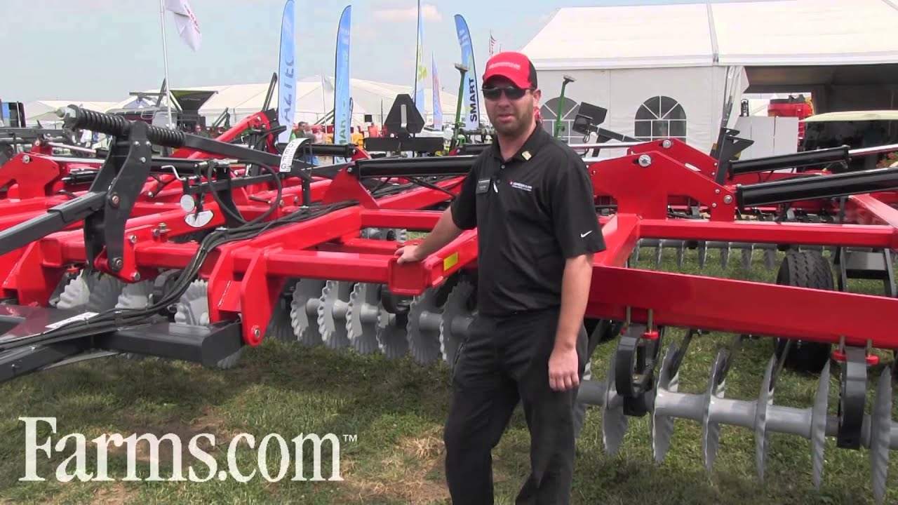 Walkaround Introduction of Kongskilde 9243 Vertical Tillage System. 