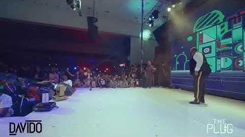 OMG! Wizkid and Davido set the stage on fire as they perform "Manya" together
