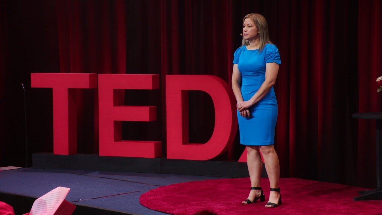 Learning Through Wonder: Sparking Curiosity | Lisa Dant-Robinson | TEDxRiverfield Country Day School