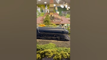 The B&O Royal Blue on Howard Zane’s Piermont Division #modeltrains #modelrailroad #hoscale