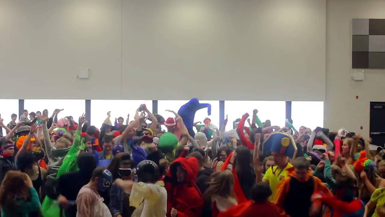 NGDHS Does the Harlem Shake - YouTube