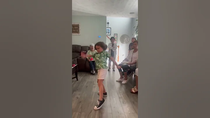 Brody giving a full performance for his family in North Carolina! #shorts #dancer #funnykids