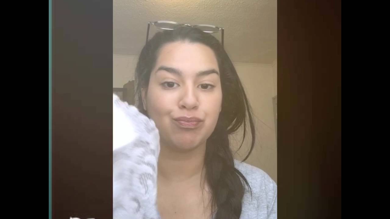 How to take off LipSense with Coconut Oil