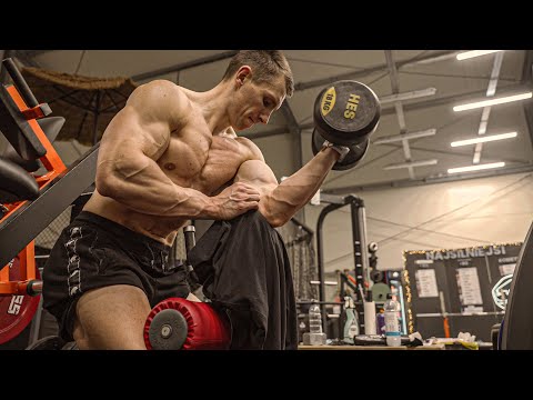 HOW I COMBINE STRENGTH TRAINING WITH RUNNING