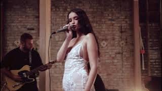 Sabrina Claudio - Problem With You ( Acoustic Video)