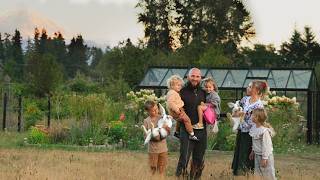 Life With Our Family of 6 | Homeschool, Animals & Farm Projects