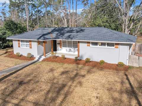 700 W Park Ave, Valdosta, GA home video tour