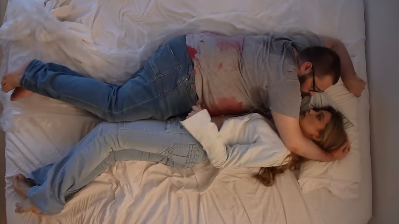 Eva B - flaco (Official Music Video)