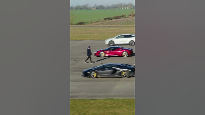 Lamborghini VS Ferrari VS Tesla in drag race!  #car  #carslover  #supercars #automobile  #carsound