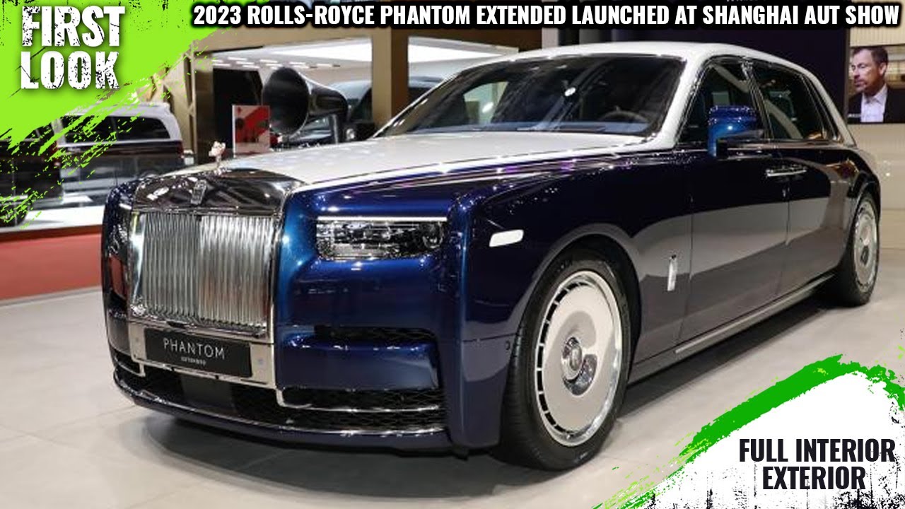 View Photos of the 2023 Rolls-Royce Phantom