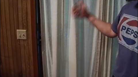 Axis Lock Knife Tricks