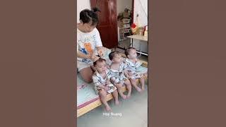 Cute triplets with their Dad. 👧🏻👧🏻👧🏻 #triplets #babies