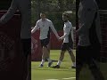 Sesko & Fernandes racing each other in Man Utd training ⚡️