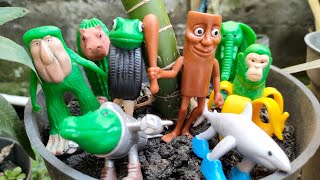 Mencari Brainrot Anamoli Di Pohon Cabe Tung Tung Tung Sahur Simpansini Bananini Dan Lainnya 