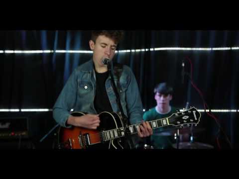 The Garage Sessions Presents - Independent - Follow