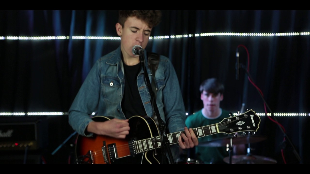 The Garage Sessions Presents - Independent - Follow