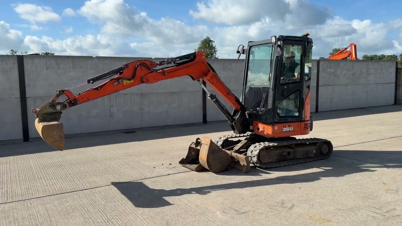 2019 Hitachi ZX26U Mini Digger - YouTube