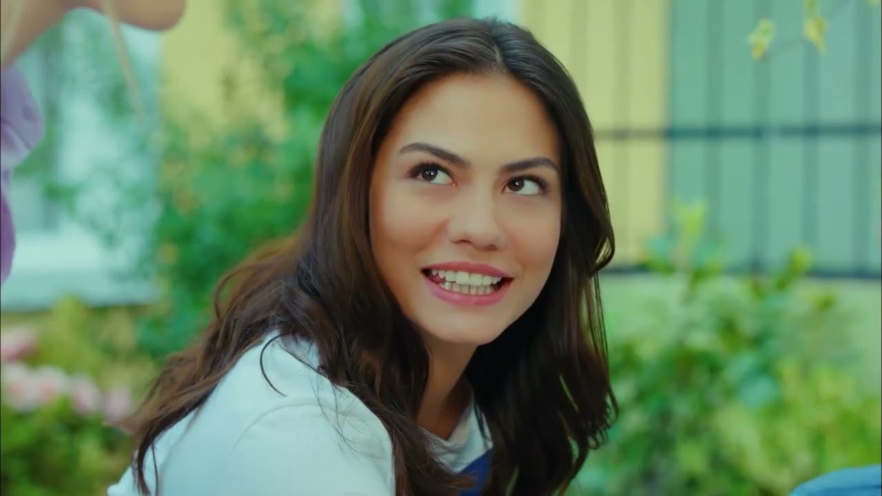 Almodozó 1. Rész (Magyar Szinkron)