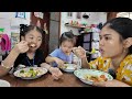 jualan donat varian baru, banyak yang pesan, masak capcai untuk anak2