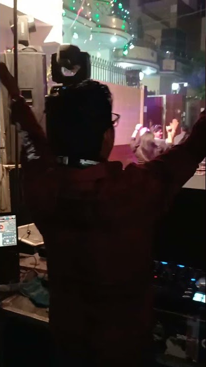 DJ Party 🥳 #koi #kahe #kehta #rahe #clap #clap